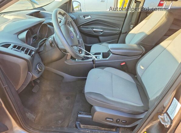 1FMCU9GD5HUB11660 2017 FORD ESCAPE Gray წინა სალონის ხედი