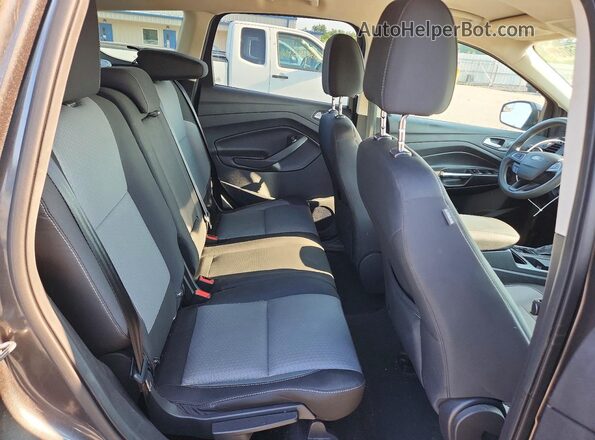 1FMCU9GD5HUB11660 2017 FORD ESCAPE Gray უკანა სავარძლების ხედი