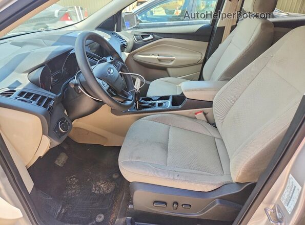 1FMCU9GD5HUB45968 2017 FORD ESCAPE Silver Front interior view