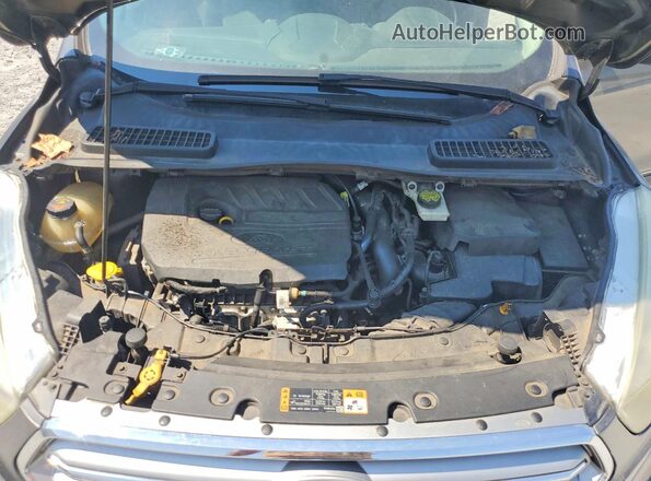 1FMCU9GD5HUC42524 2017 FORD ESCAPE Charcoal Widok wnętrza z tyłu