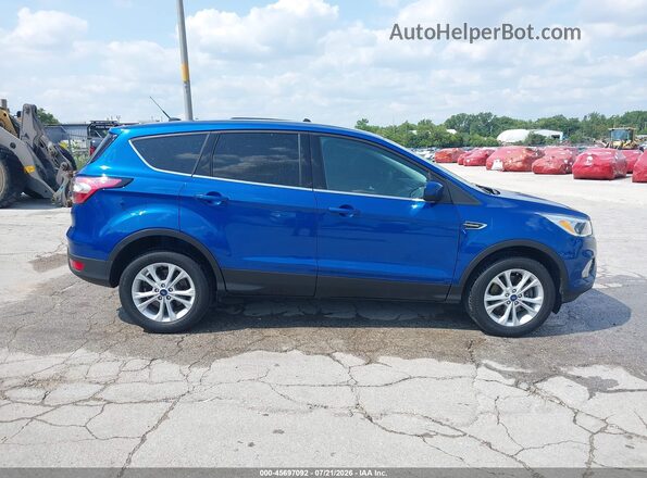 1FMCU9GD5HUE18553 2017 FORD ESCAPE Blue Սալոնի հետևի տեսք