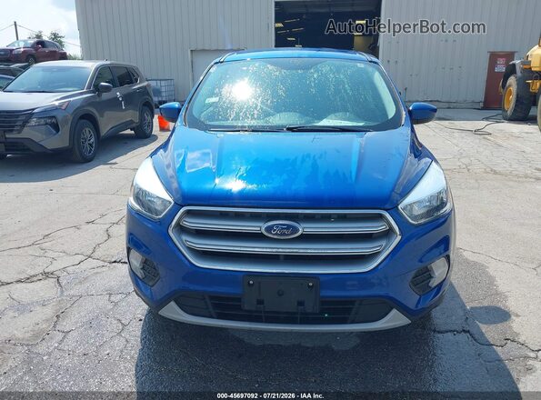 1FMCU9GD5HUE18553 2017 FORD ESCAPE Blue Սարքավորումների վահանակի տեսք