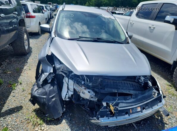 1FMCU9GD5HUE43677 2017 FORD ESCAPE White Widok z przodu