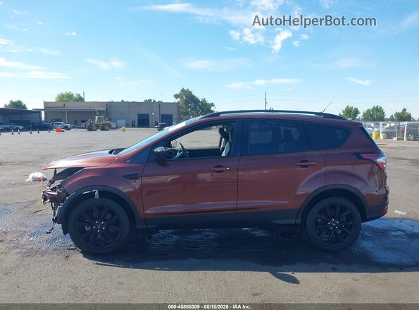 1FMCU9GD5JUA92274 2018 FORD ESCAPE Orange Панорамний вид салону 360°