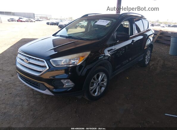 1FMCU9GD5JUB26276 2018 FORD ESCAPE Black წინა მარცხენა ხედი სამი მეოთხედიდან