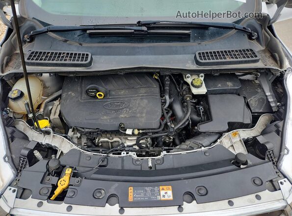 1FMCU9GD5JUB57947 2018 FORD ESCAPE Silver Vista del compartimento del motor