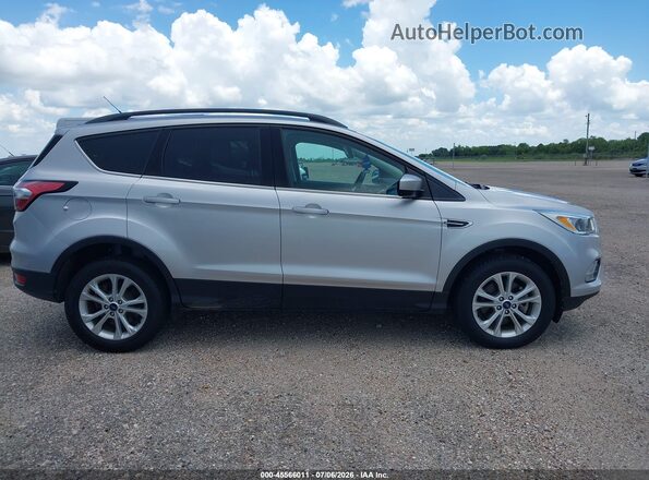 1FMCU9GD5JUD08530 2018 FORD ESCAPE Серебряный Вид задней части салона