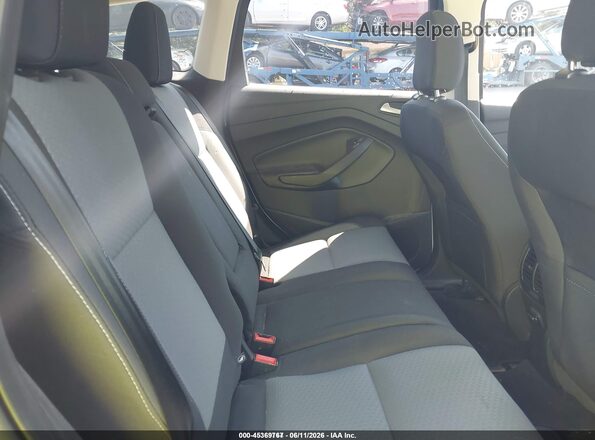 1FMCU9GD5JUD08754 2018 FORD ESCAPE White Vista de la etiqueta del VIN
