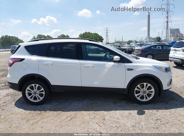 1FMCU9GD5JUD08821 2018 FORD ESCAPE White Vista interior trasera