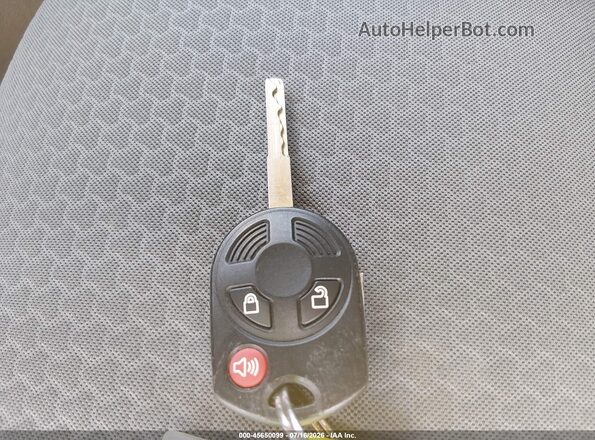 1FMCU9GD5JUD08821 2018 FORD ESCAPE White Vista del salpicadero
