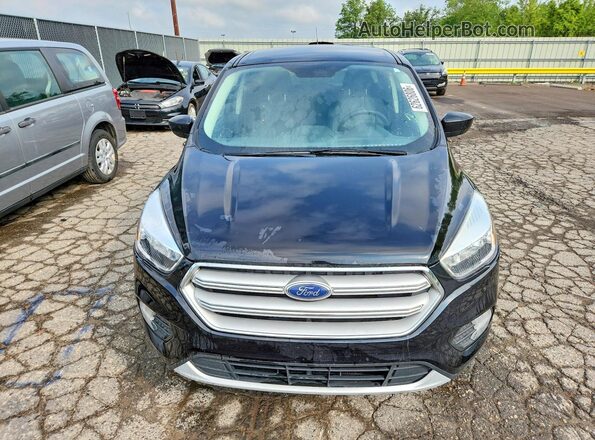 1FMCU9GD5KUA61575 2019 FORD ESCAPE Black Widok z przodu