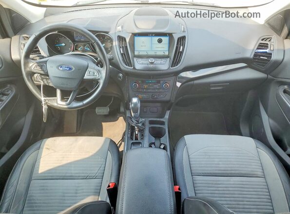 1FMCU9GD5KUB98354 2019 FORD ESCAPE Черный Вид панели приборов