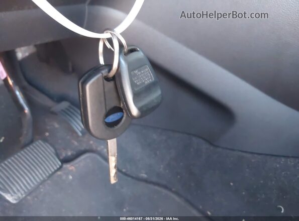 1FMCU9GD6HUA35463 2017 FORD ESCAPE Gray Вид панелі приладів