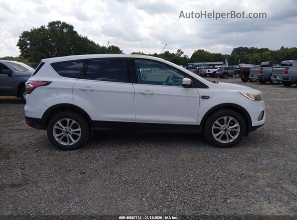 1FMCU9GD6HUA41246 2017 FORD ESCAPE Белый 