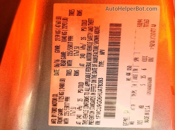 1FMCU9GD6HUA78393 2017 FORD ESCAPE Silver Widok naklejki z numerem VIN