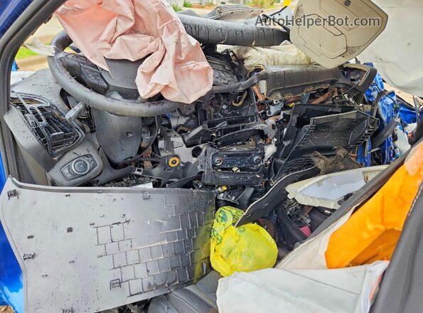 1FMCU9GD6HUC00136 2017 FORD ESCAPE Blue Vista del salpicadero