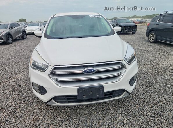 1FMCU9GD6HUD33477 2017 FORD ESCAPE White Vista frontal