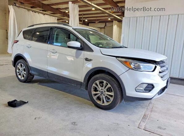 1FMCU9GD6JUB45323 2018 FORD ESCAPE White Delantero derecho