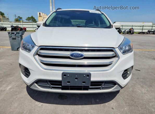 1FMCU9GD6JUC34941 2018 FORD ESCAPE White Դիմացի տեսք