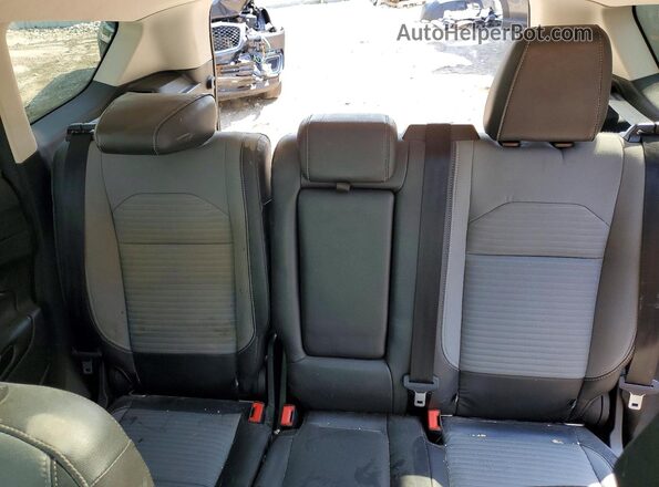 1FMCU9GD6JUC43395 2018 FORD ESCAPE Gray Вид задніх сидінь