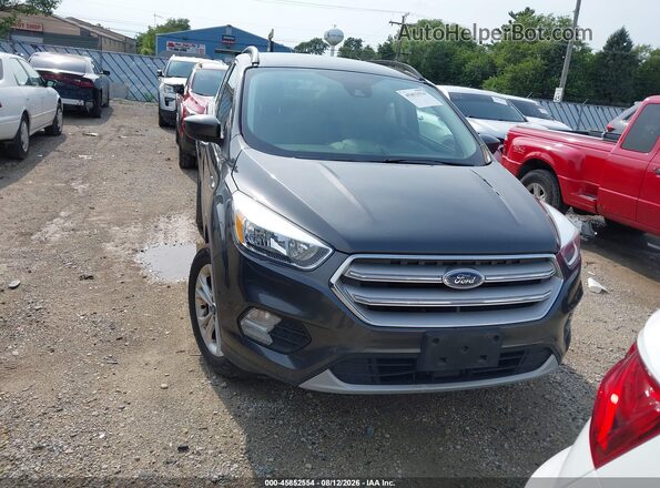 1FMCU9GD6JUC90636 2018 FORD ESCAPE Gray Vista del cuadro de instrumentos