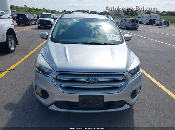 1FMCU9GD6JUD08603 2018 FORD ESCAPE Silver Вид задньої частини салону