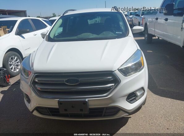 1FMCU9GD6JUD08777 2018 FORD ESCAPE White Вид щитка приладів