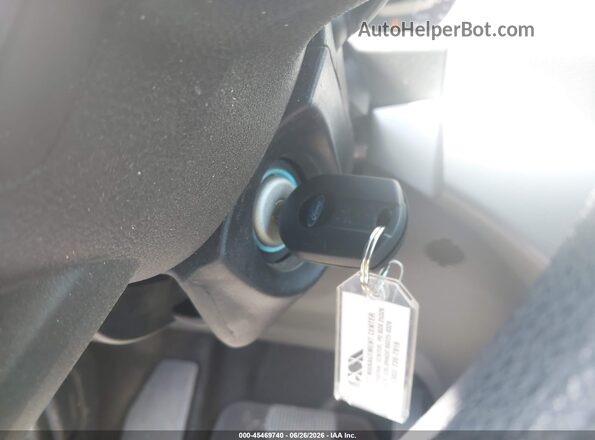 1FMCU9GD6JUD08777 2018 FORD ESCAPE White Вид панелі приладів