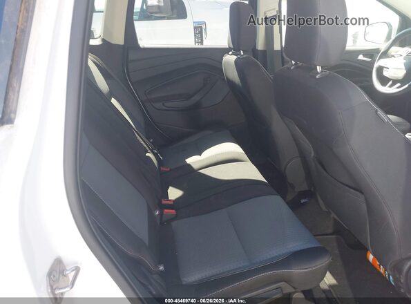 1FMCU9GD6JUD08777 2018 FORD ESCAPE White Вид наклейки з VIN-кодом