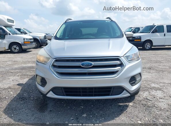 1FMCU9GD6JUD08780 2018 FORD ESCAPE Silver წინა ხედი