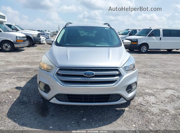 1FMCU9GD6JUD08780 2018 FORD ESCAPE Silver ხელსაწყოთა პანელის ხედი