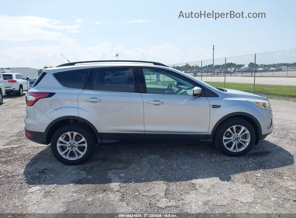 1FMCU9GD6JUD08780 2018 FORD ESCAPE Silver უკანა სალონის ხედი