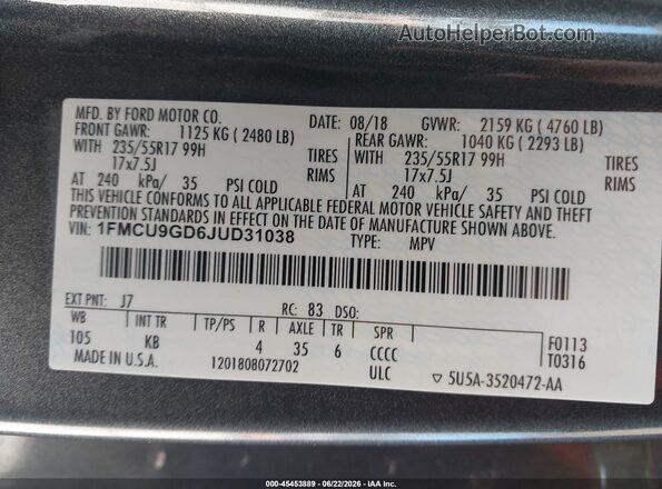 1FMCU9GD6JUD31038 2018 FORD ESCAPE Gray Vista del compartimento del motor