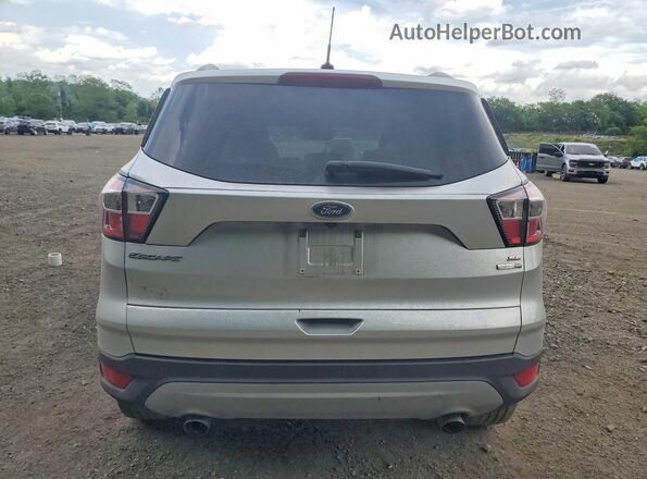 1FMCU9GD6JUD53542 2018 FORD ESCAPE Silver Widok z tyłu