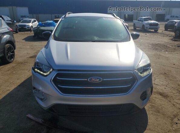 1FMCU9GD6KUA15866 2019 FORD ESCAPE Silver წინა ხედი