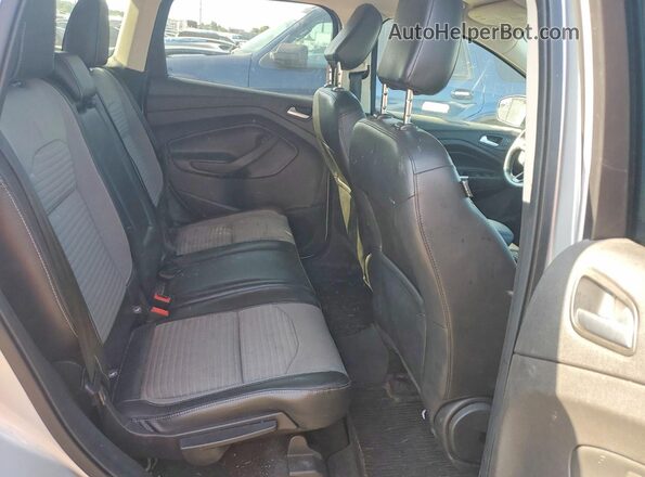1FMCU9GD6KUA15866 2019 FORD ESCAPE Silver უკანა სალონის ხედი