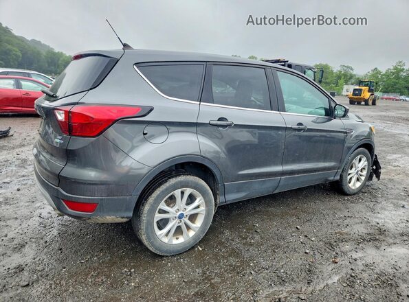 1FMCU9GD6KUA86002 2019 FORD ESCAPE Gray Tył prawy