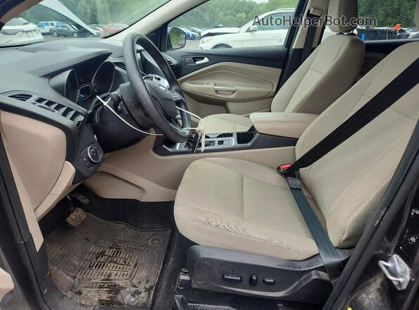 1FMCU9GD6KUA86002 2019 FORD ESCAPE Gray Widok wnętrza z przodu
