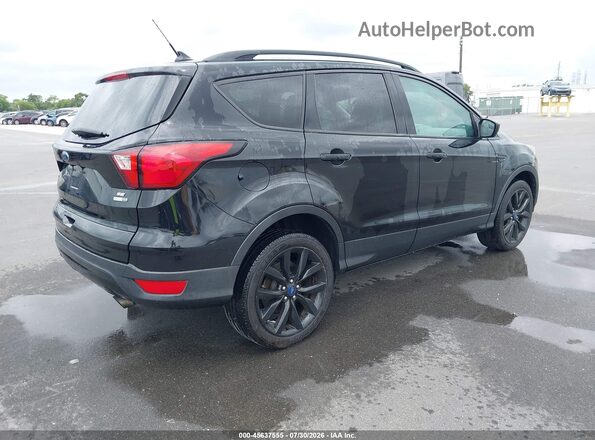 1FMCU9GD6KUB09942 2019 FORD ESCAPE Черный Задняя правая четверть