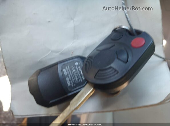 1FMCU9GD7HUA07395 2017 FORD ESCAPE Gray Вид панелі приладів