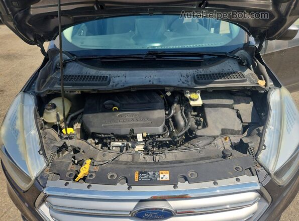 1FMCU9GD7HUC04552 2017 FORD ESCAPE Gray ძრავის განყოფილების ხედი
