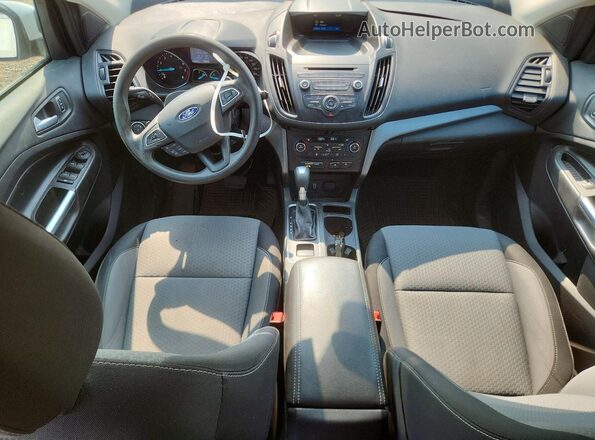 1FMCU9GD7HUD22164 2017 FORD ESCAPE White Widok deski rozdzielczej