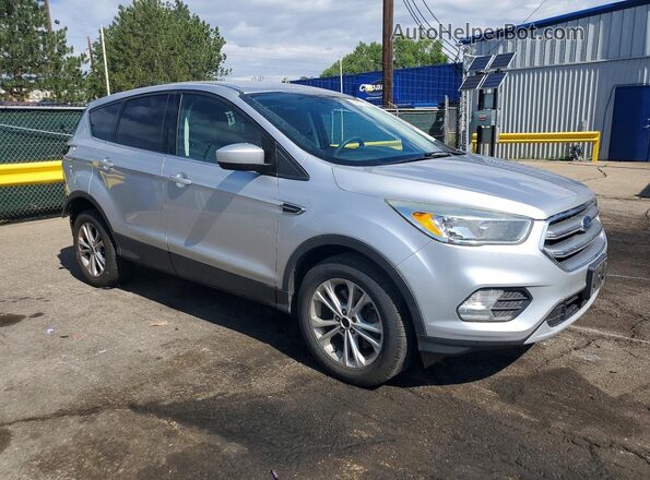 1FMCU9GD7HUD53771 2017 FORD ESCAPE Silver Przód prawy