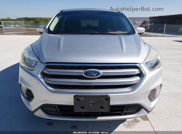 1FMCU9GD7HUE50372 2017 FORD ESCAPE Silver Widok wnętrza 360 stopni