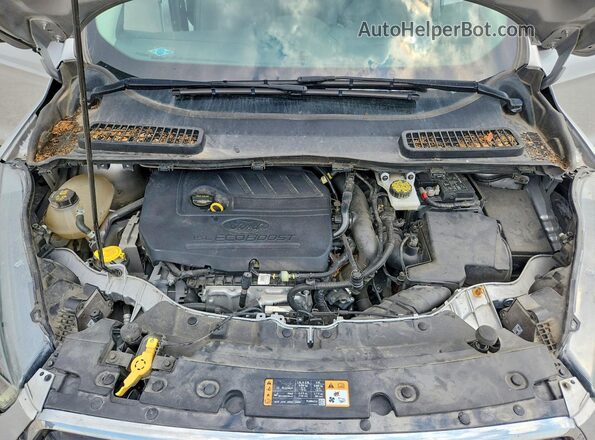 1FMCU9GD7HUE95523 2017 FORD ESCAPE Серебряный Вид задней части салона