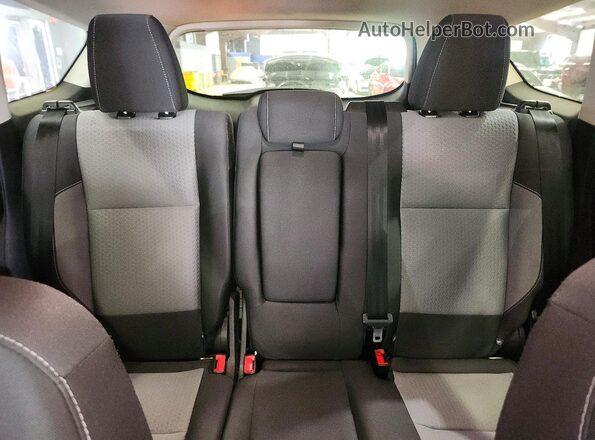 1FMCU9GD7JUA26406 2018 FORD ESCAPE White Widok tylnych siedzeń