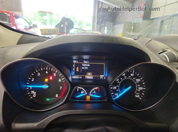 1FMCU9GD7JUA26406 2018 FORD ESCAPE White Widok zestawu wskaźników