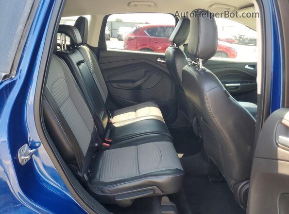 1FMCU9GD7JUC94937 2018 FORD ESCAPE Синий Вид задней части салона