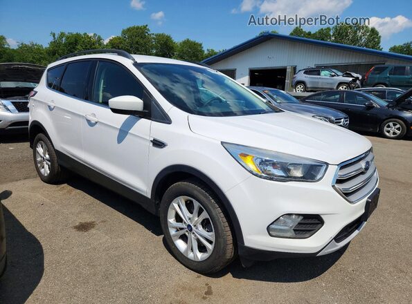 1FMCU9GD7JUD06312 2018 FORD ESCAPE White Przód prawy