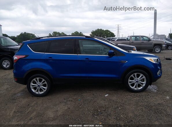 1FMCU9GD7JUD08822 2018 FORD ESCAPE Синий Вид задней части салона